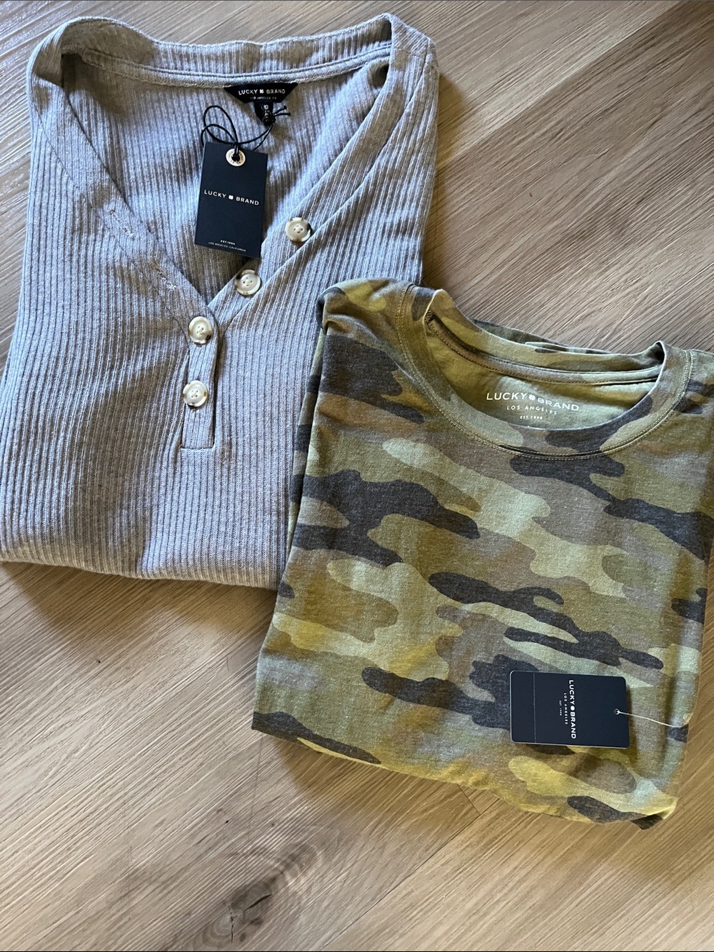 Womens Lucky Brand tops